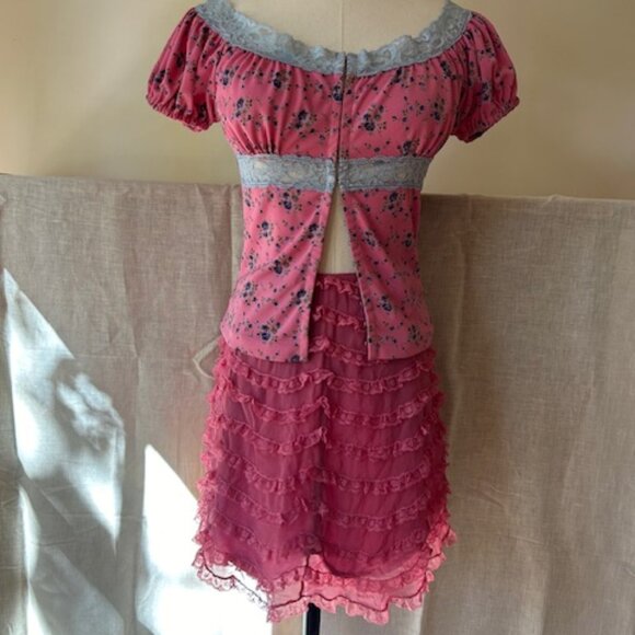 Vintage 90s Betsey Johnson New York Pink Silk & Ruffled Lace Mini Skirt - Picture 6 of 10